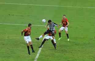 Fotos do gol de Diego Costa, do Atlético, sobre o Sport