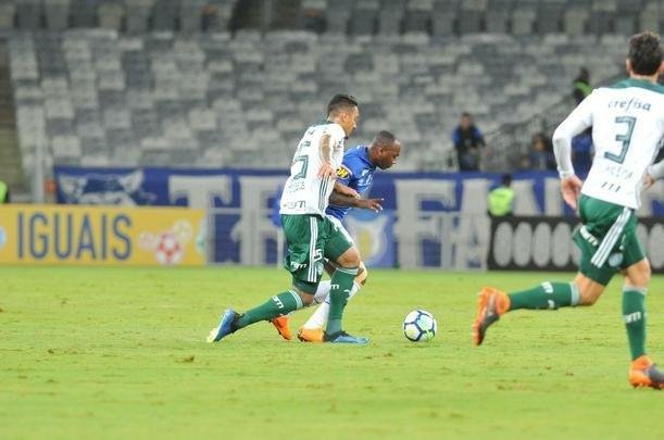Cruzeiro e Palmeiras mediram foras, no Mineiro, pela oitava rodada do Campeonato Brasileiro