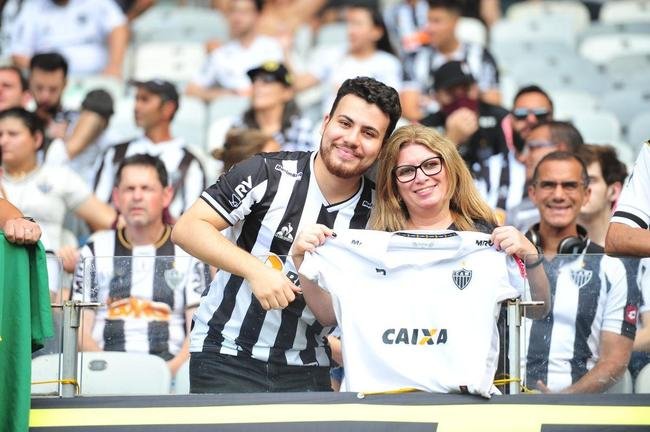 Torcida do Atltico no jogo de ida da final da Copa do Brasil de 2021, contra o Athletico-PR, no Mineiro, em BH