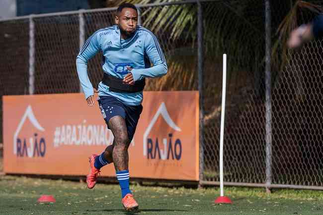 Cruzeiro pode acertar a contratação do lateral Wesley Gasolina, que  pertence à Juventus