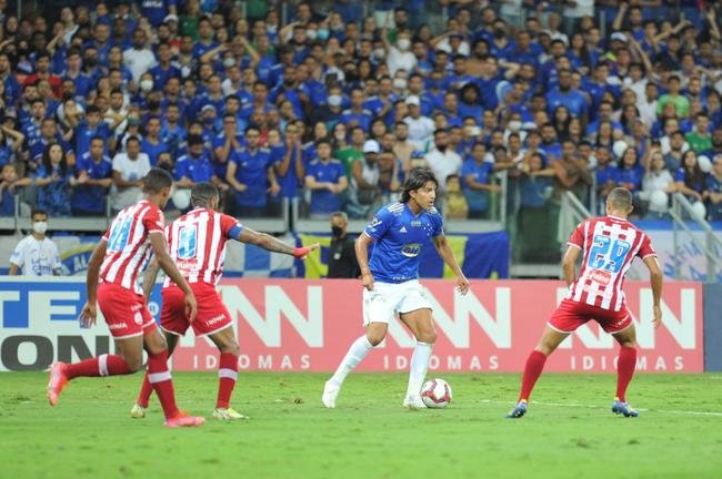 Fotos do jogo entre Cruzeiro e Nutico, no Mineiro, que marcou as despedidas de Rafael Sobis e Ariel Cabra.
