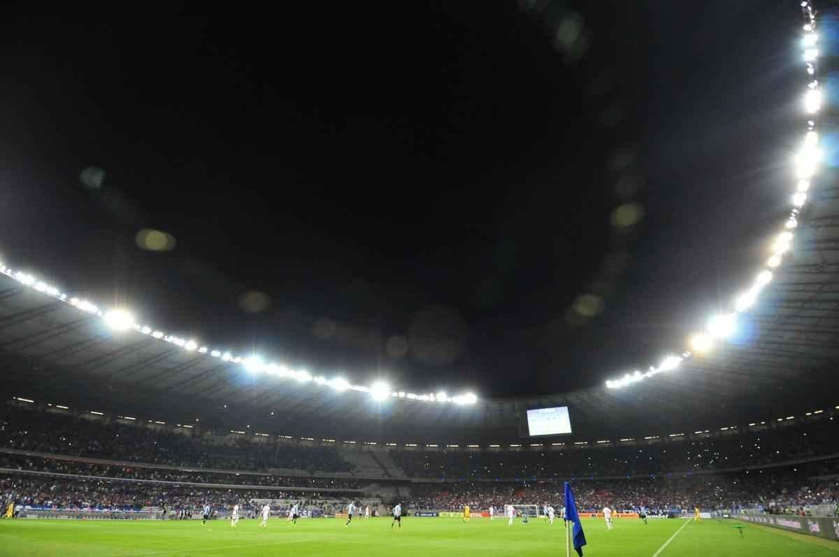 No segundo tempo, muita vibrao com o gol marcado por Hudson