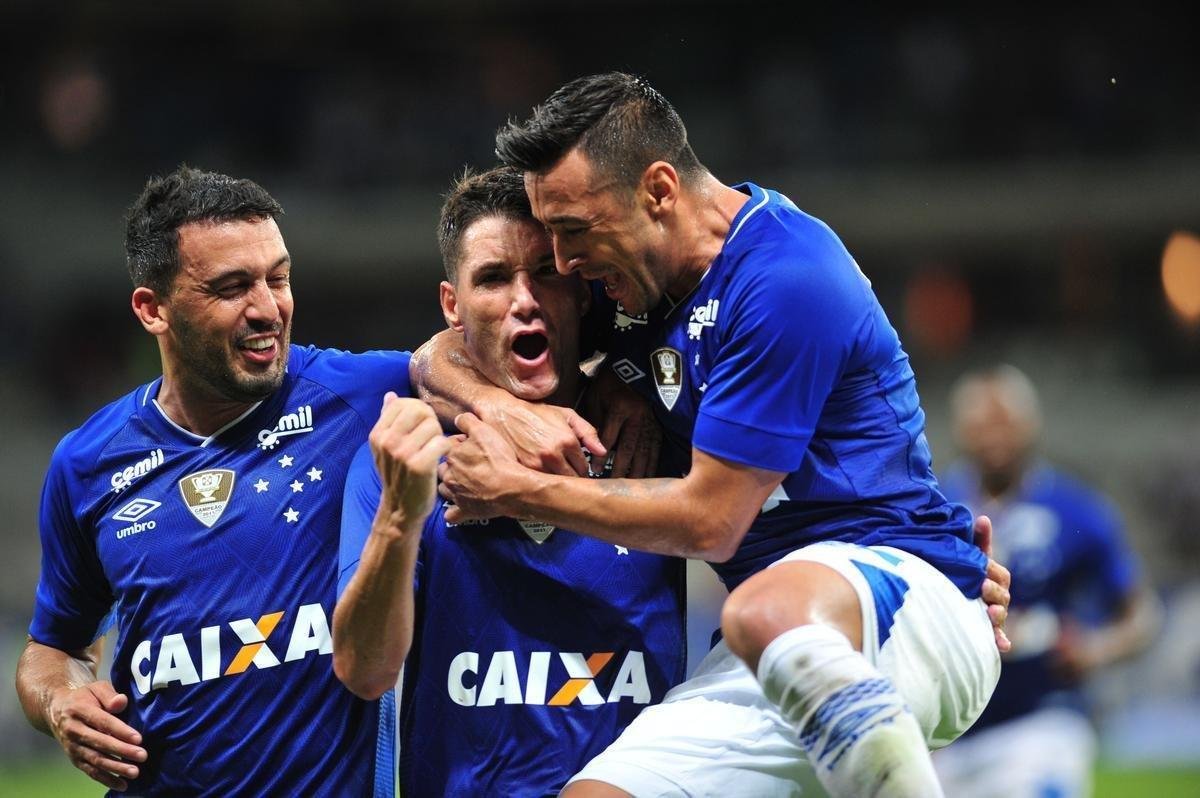 Imagens do jogo entre Cruzeiro e Uberlndia, pela 3 rodada do Estadual, no Mineiro