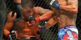 Fotos da vitria de Rafael dos Anjos, que valeu o cinturo dos leves do UFC