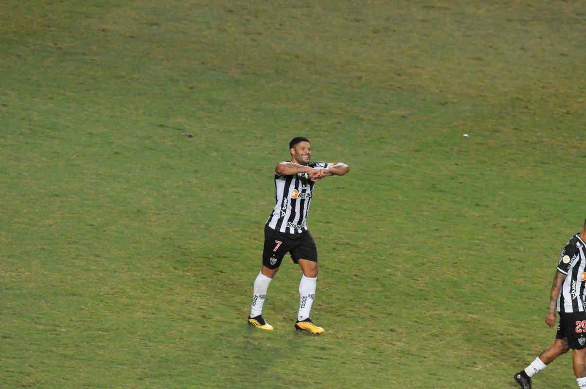 Fotos da vitria do Atltico por 2 a 0 sobre Atltico-GO pelo Campeonato Brasileiro