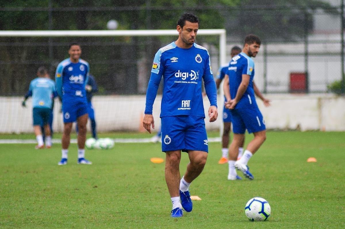 Imagens do treinamento do Cruzeiro no Rio de Janeiro