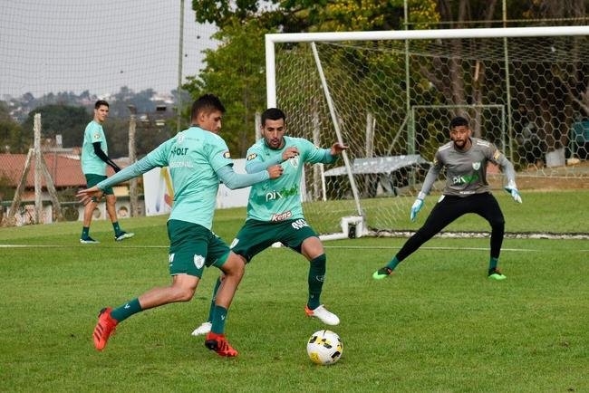 Am�rica segue em prepara��o para enfrentar o Corinthians