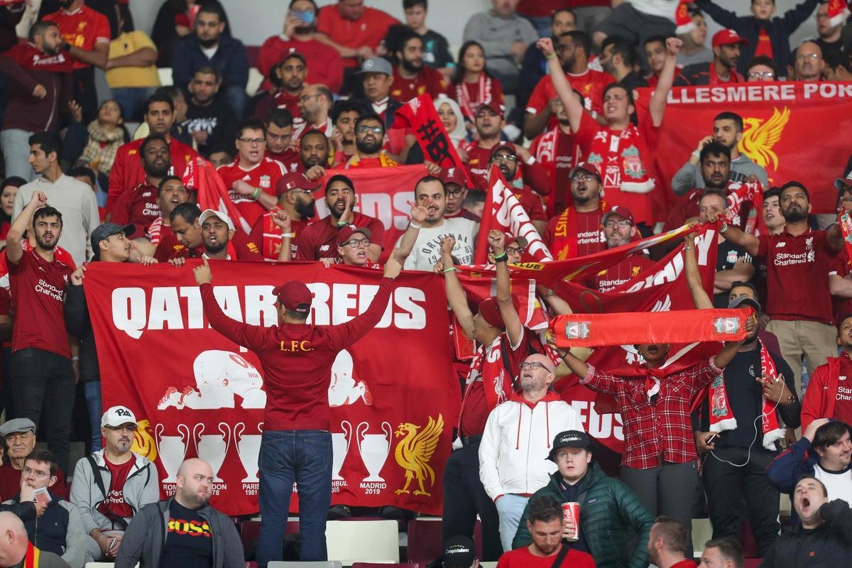 Torcidas de Liverpool e Flamego na final do Mundial de Clubes, em Doha, no Catar