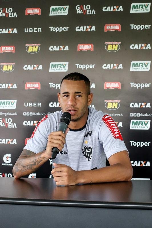 Marco Tlio - O jovem meia-atacante de 20 anos foi vendido para o Sporting, de Portugal, para ajudar a quitar a dvida pela compra do volante Elias. O garoto deixou o clube com apenas nove jogos no time principal. O clube portugus adquiriu 70% do jogador por 900 mil euros (aproximadamente R$ 3,8 milhes).