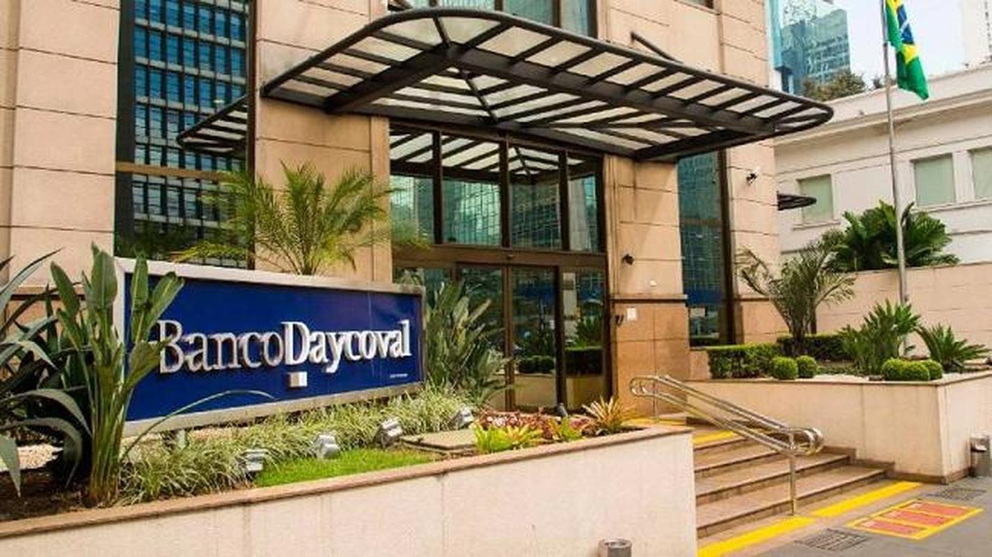 Banco Daycoval - R$ 92,46 milhes, em 2021, para R$ 107,5 milhes, em 2022
