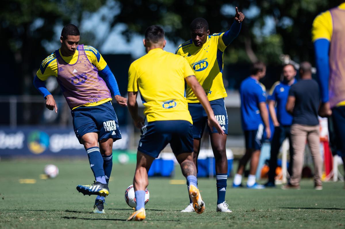 Cruzeiro, 3º colocado, pega o líder Atlético no Mineirão pela 9ª rodada do Campeonato Mineiro