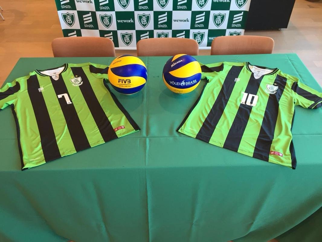 Imagens do lanamento da parceria entre Amrica e Montes Claros