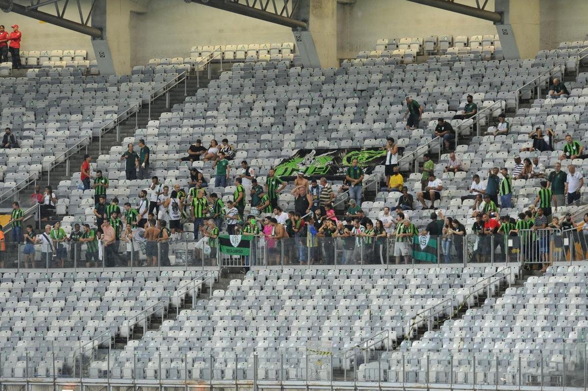 Fotos da torcida do Amrica, no Mineiro, no clssico contra o Atltico pelo Grupo D da Copa Libertadores