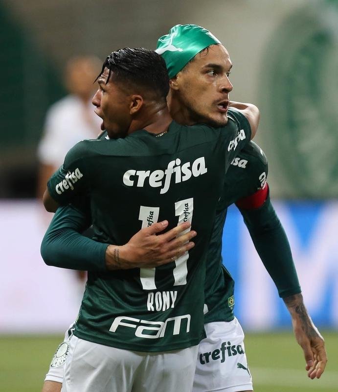Palmeiras e Amrica se enfrentaram nesta quarta-feira (23), em partida de ida das semifinais da Copa do Brasil. O confronto foi realizado no Allianz Parque, em So Paulo. Na prxima quarta-feira (30), as equipes se reencontram no Independncia, em Belo Horizonte, s 21h30.