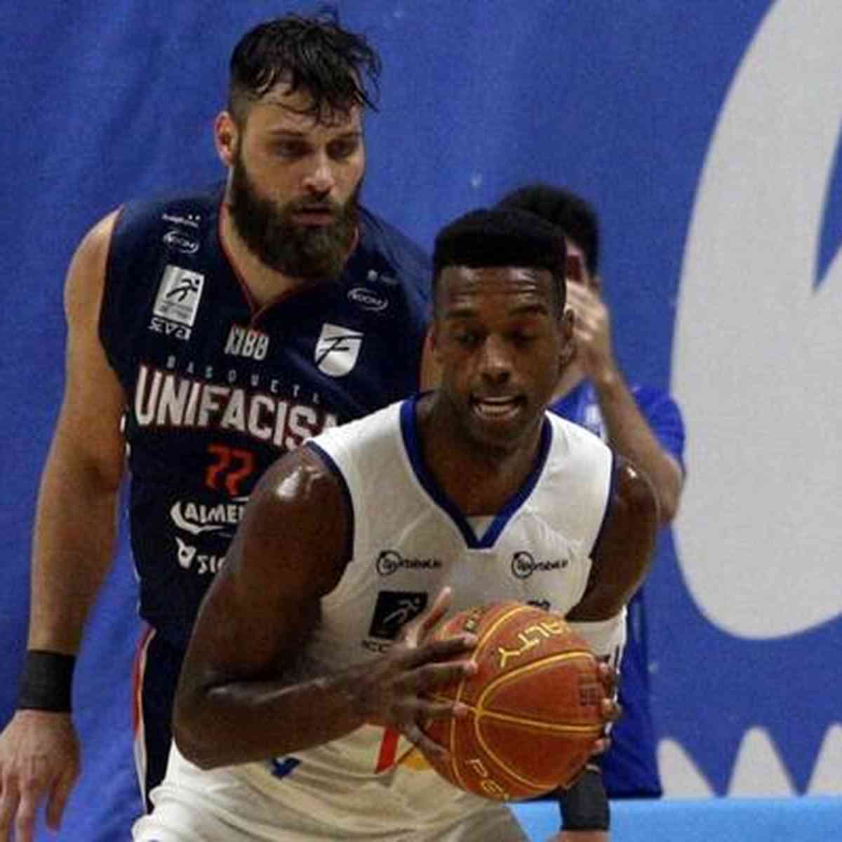 Corinthians encerra fase classificatória do NBB em 6º