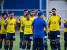 Jogadores do Cruzeiro encerram greve e voltam a treinar neste domingo