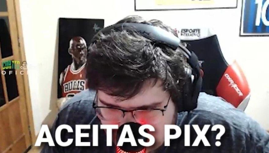 Memes: Ronaldo compra 90% das ações da SAF do Cruzeiro