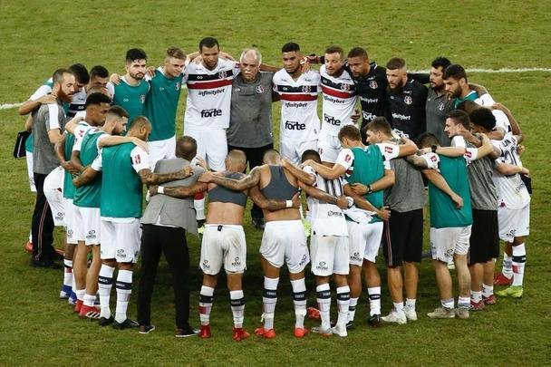 Tricolor do Arruda enfrenta Cavalo de Aço, na Arena de Pernambuco, em partida válida pela 15ª rodada da Série C