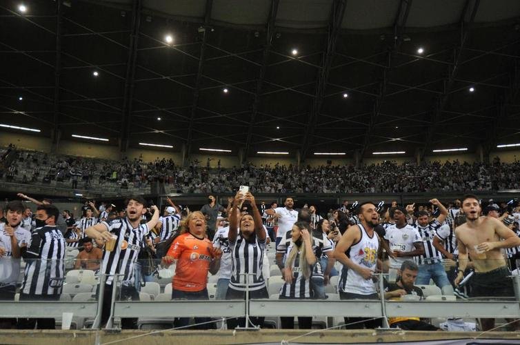 Fotos da torcida do Galo no Mineiro durante a semifinal da Copa Libertadores entre Atltico e Palmeiras (Alexandre Guzanshe/EM/DAPress 28/9/2021)