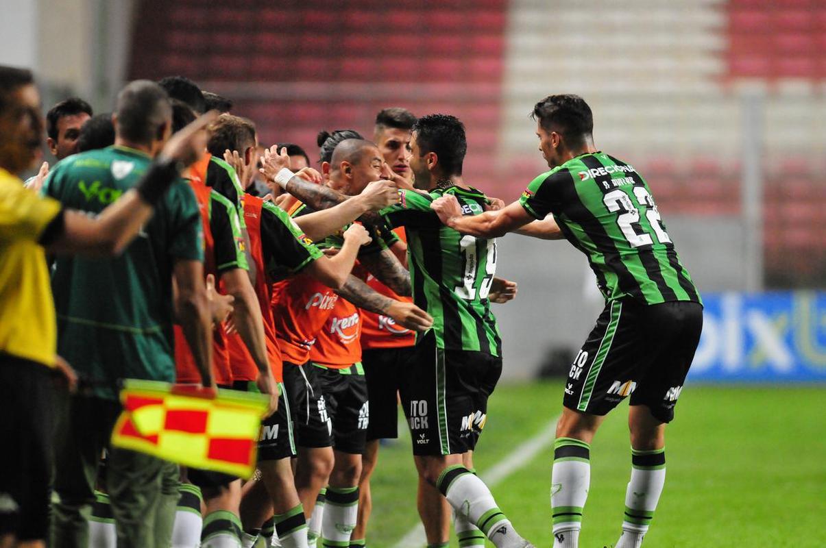 Amrica e Ava se enfrentaram no Independncia pela 20 rodada da Srie A do Campeonato Brasileiro