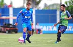 Imagens do jogo-treino entre Cruzeiro e Ipatinga, na Toca da Raposa II, nesta sexta-feira (12/01)
