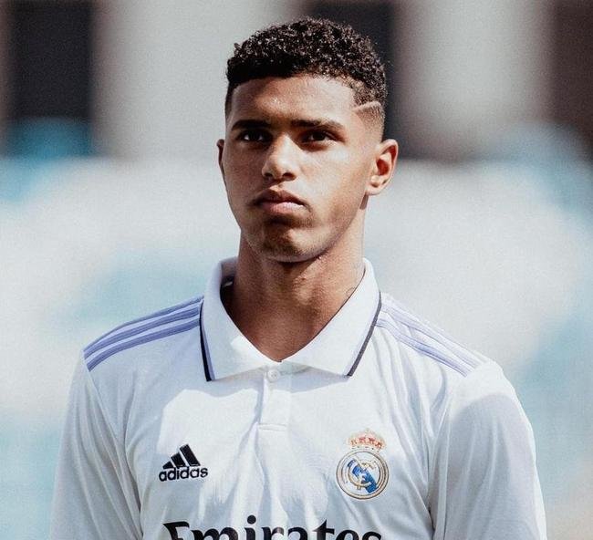 Vincius Tobias - Real Madrid