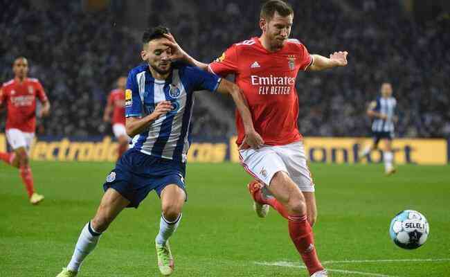 Benfica e Porto se enfrentam neste sábado, às 16h, no estádio da Luz