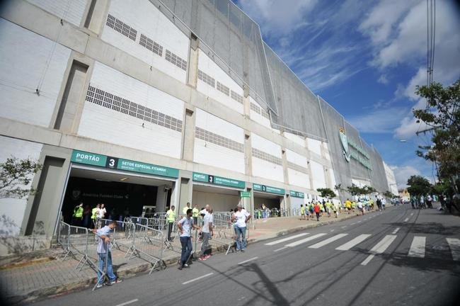 Amrica e Sport em duelo vlido pela primeira rodada do Campeonato Brasileiro de 2018