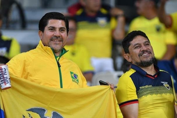 Mineiro recebeu pblico pequeno para duelo entre Equador e Japo nesta segunda-feira. Ainda assim, estrangeiros marcaram presena e tentaram levar incentivo aos jogadores em Belo Horizonte