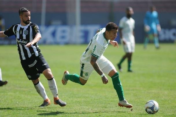 Amrica foi derrotado em casa pelo Figueirense