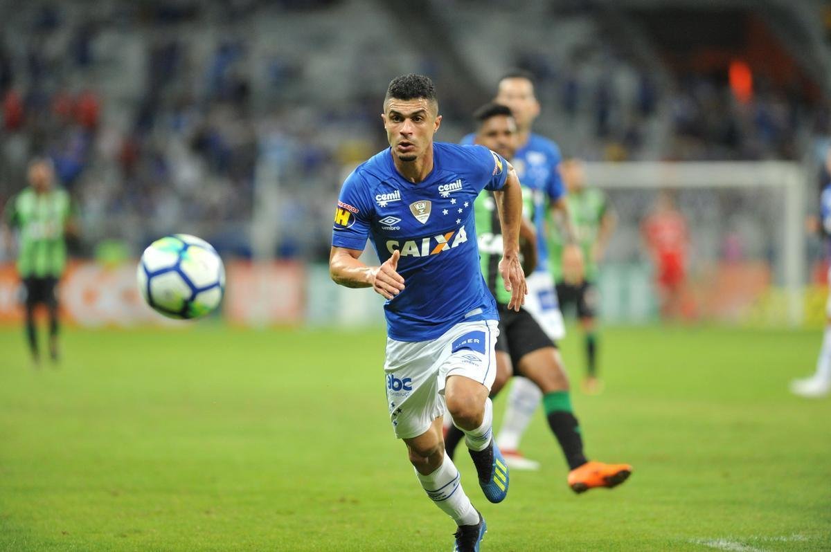 Cruzeiro e Amrica duelam em clssico vlido pela 13 rodada do Campeonato Brasileiro