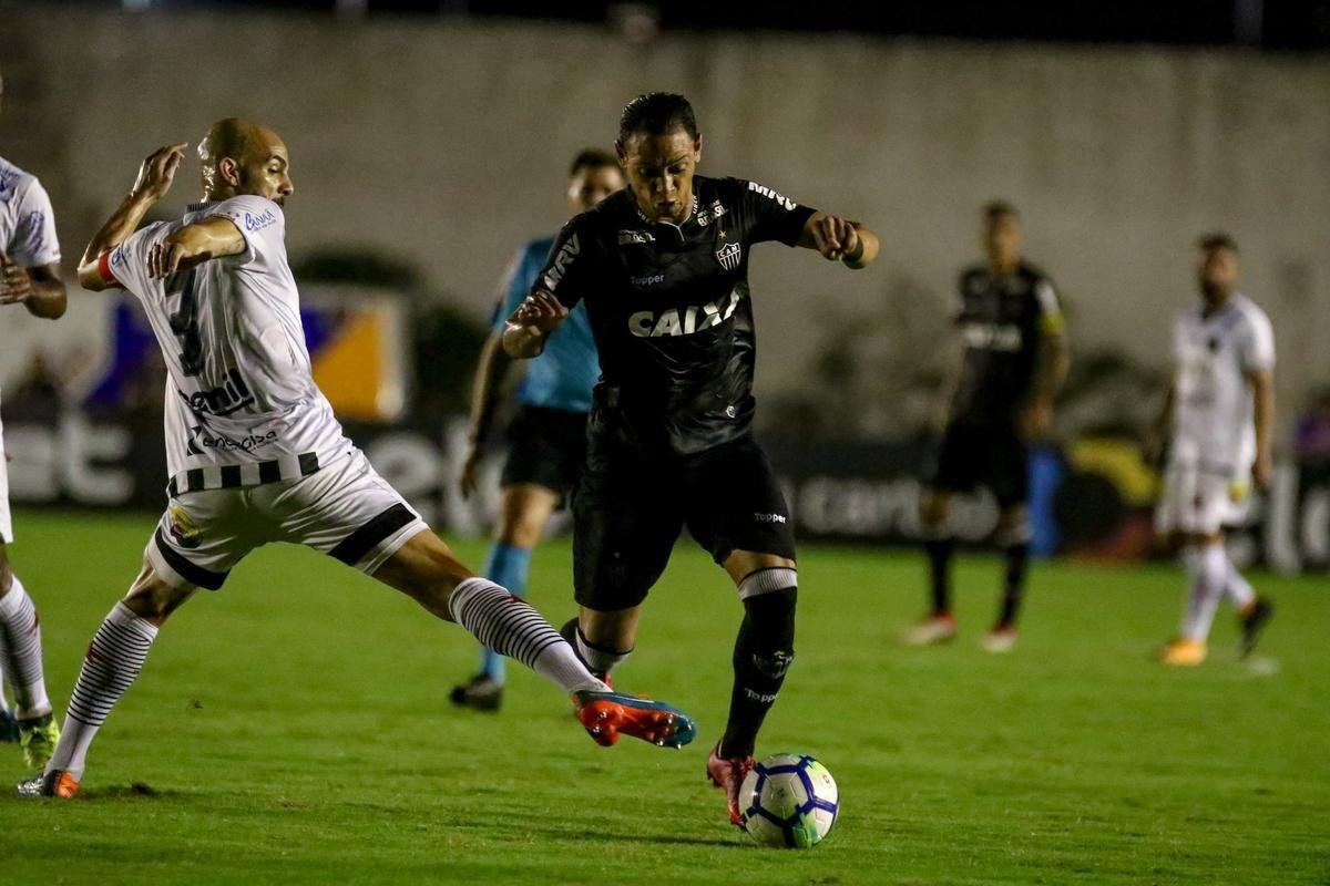 Botafogo-PB e Atltico se enfrentaram na noite desta quarta-feira, pela Copa do Brasil