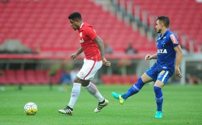 Imagens da vitória do Internacional sobre o Cruzeiro, por 1 a 0, no Beira-Rio, em Porto Alegre