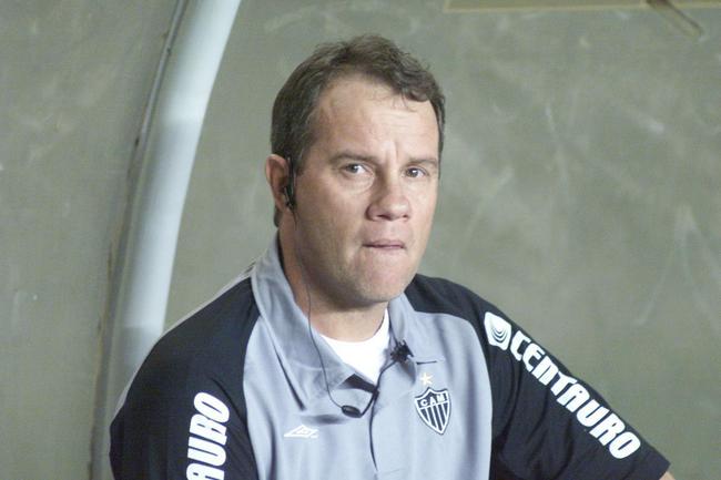 Paulo Bonamigo - duas vitórias e um empate