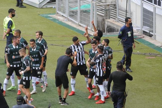 Fotos do jogo entre Atltico e Cear, no Mineiro, pela 25 rodada da Srie A do Campeonato Brasileiro