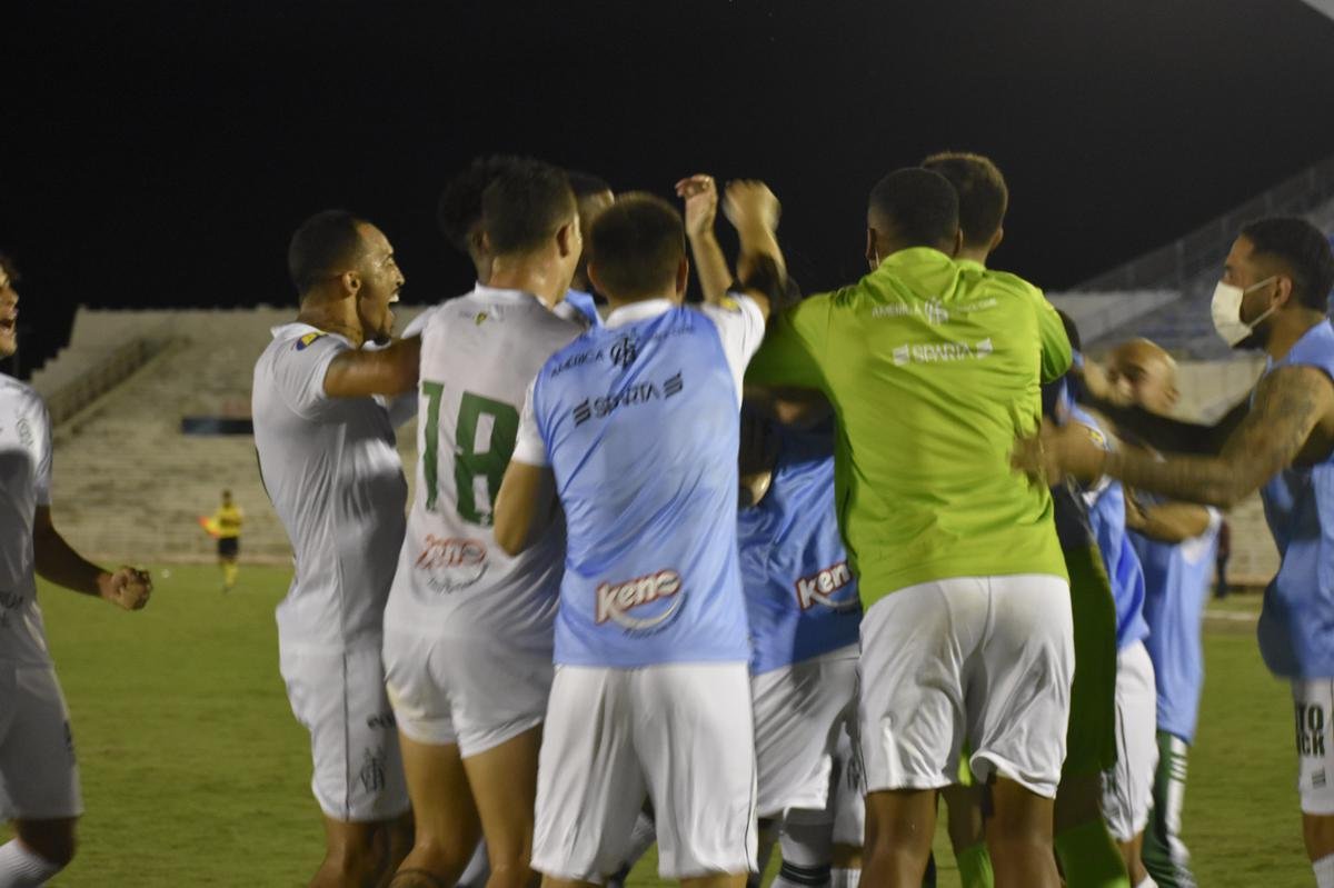 Treze-PB e América se enfrentaram pela primeira fase da Copa do Brasil, no Estádio Amigão, em Campina Grande