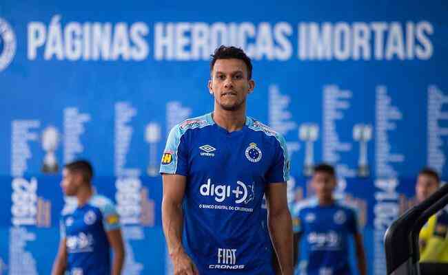 Ex-Cruzeiro, Jajá é emprestado para lanterna do campeonato russo