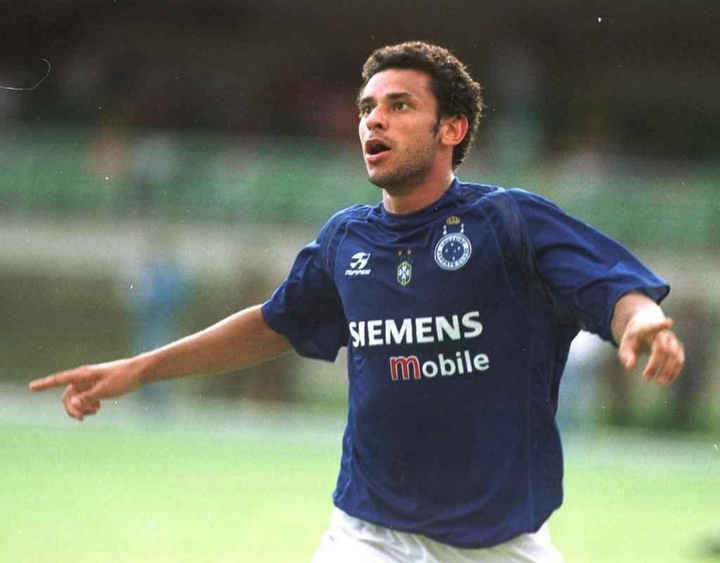 Com a camisa do Cruzeiro, Fred marcou 56 gols em 71 jogos - mdia 0,79 por partida