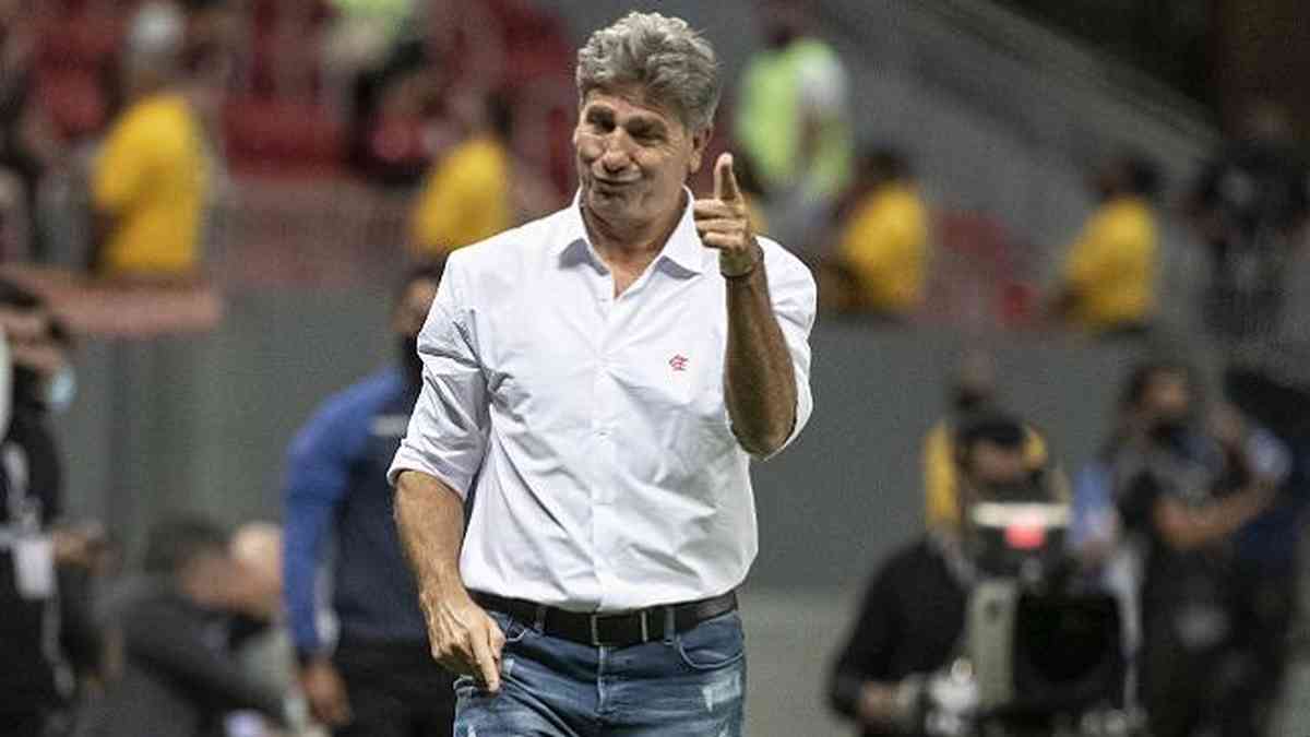 Antigo rival do Cruzeiro, Renato Gaúcho será ausência em jogo com