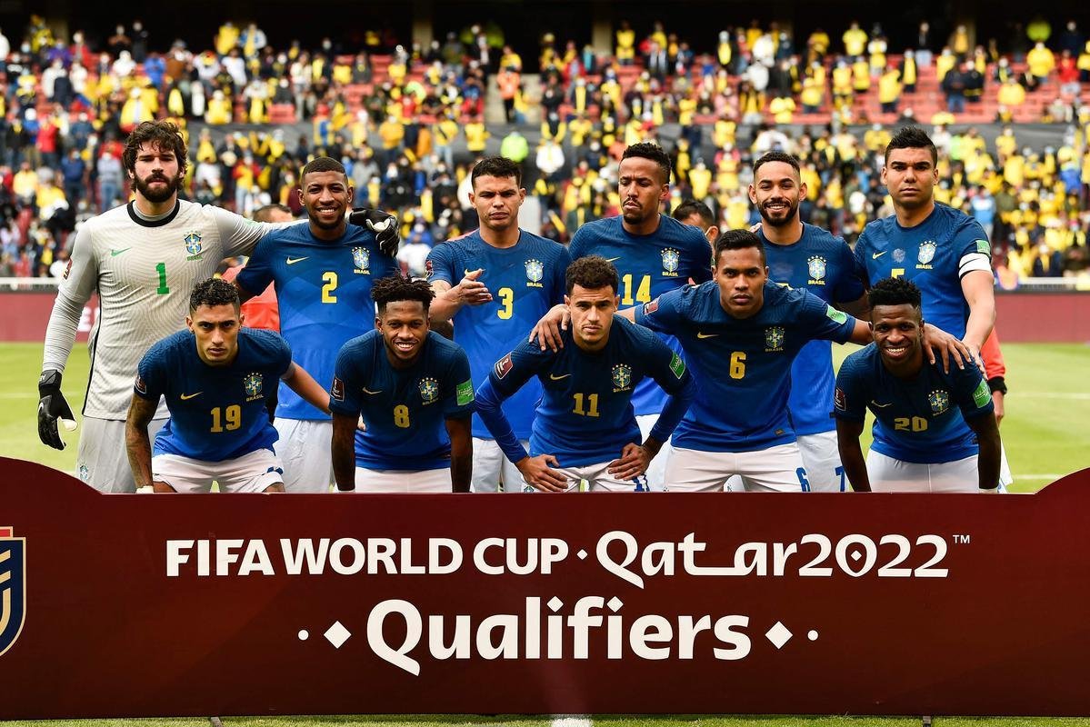 Brasil empatou com Equador em Quito, em jogo com arbitragem confusa 