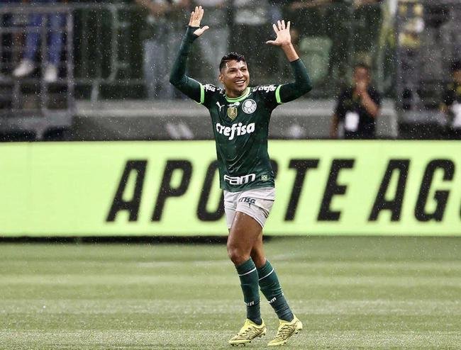 4 Rony (Palmeiras) - quatro gols para colocar a equipe em vantagem no placar