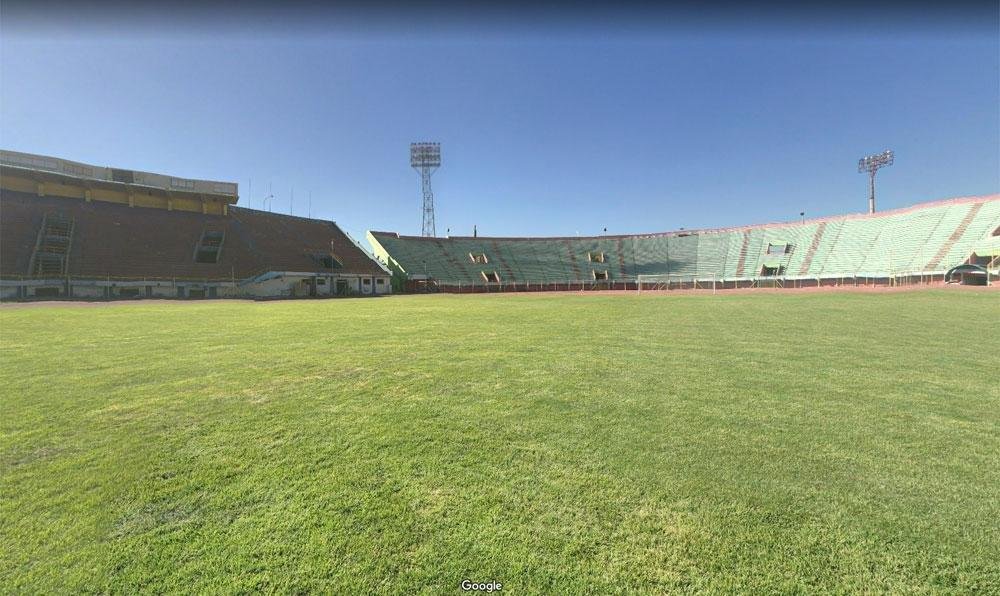 Estdio Felix Capriles, Cochabamba (Bolvia) - localizado em Cochabamba, cidade de mais de 600 mil habitantes situada a 2.582 metros acima do nvel do mar, o estdio onde o Jorge Wilstermann manda suas partidas foi construdo em 1938 e ampliado em 1992. A arena tem capacidade para 27.588 torcedores sentados. Caso consiga chegar ao Grupo 5, o Jorge Wilstermann enfrentar o Cruzeiro pela primeira vez em sua histria. Em 2017, o Atltico perdeu do clube boliviano por 1 a 0 o jogo de ida das oitavas de final da Libertadores.