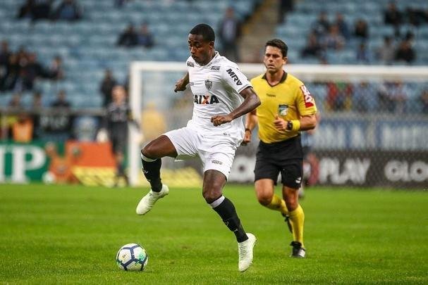 Grêmio jogou melhor e conseguiu vitória por 2 a 0 sobre o Atlético na Arena, em Porto Alegre, pela 13ª rodada do Campeonato Brasileiro