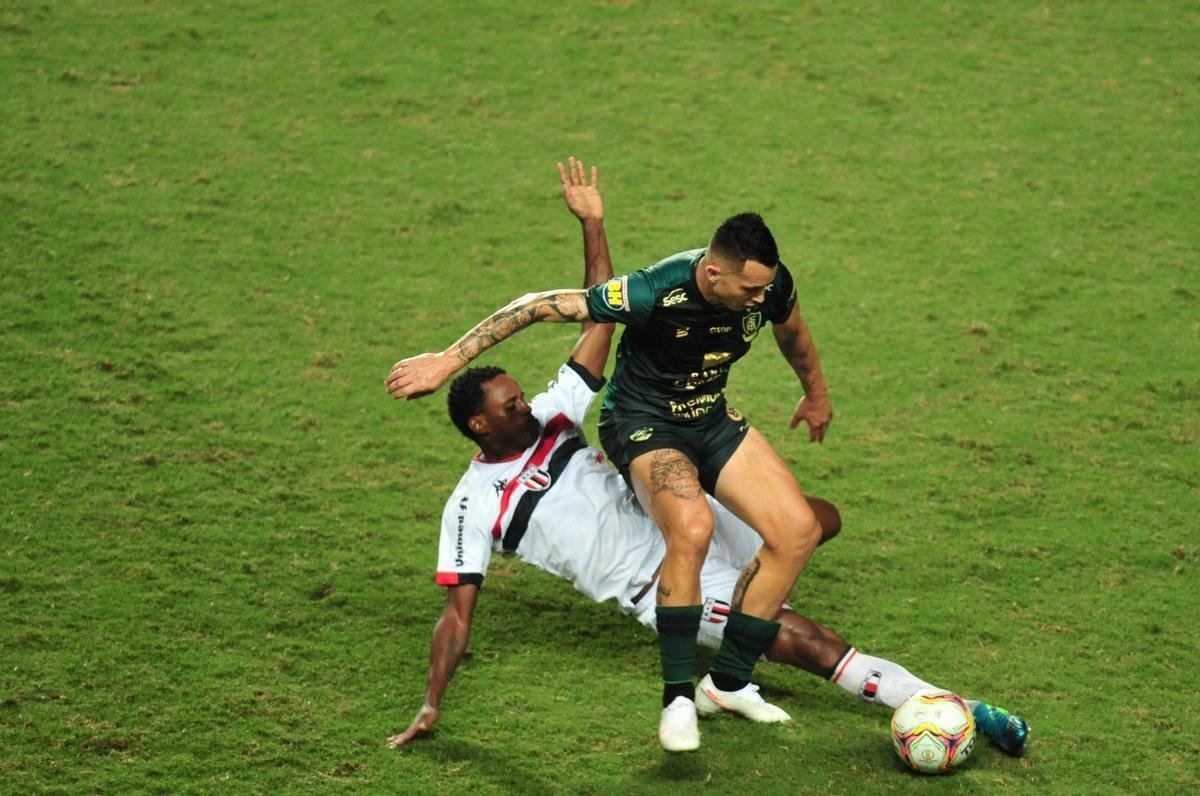 Amrica e Botafogo-SP se enfrentaram no Independncia, pela 35 rodada da Srie B