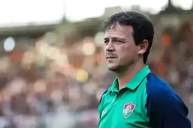 Fernando Diniz (Fluminense) - 50% do valor de sal�rios at� o fim do contrato
