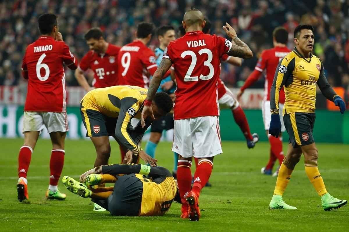Thiago Alcntara (2), Robben, Lewandowski e Muller marcaram os gols alemes; Snchez descontou para o Arsenal