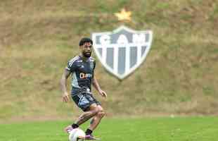 No segundo jogo-treino, Galo venceu por 3 a 0, com gols de Pavn e Eduardo Sasha, duas vezes