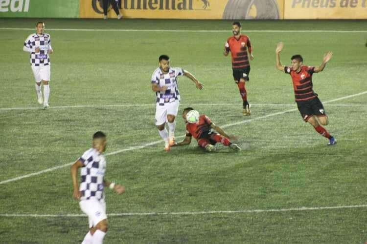 Terceira fase de 2020: Atlético-GO venceu o São José-RS no primeiro jogo em casa por 2 a 0 e se classificou após derrota no jogo de volta por 1 a 0.