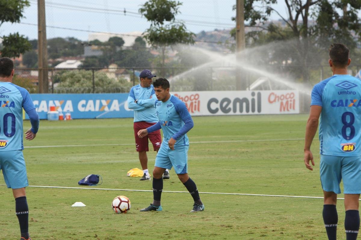 Imagens do treino do Cruzeiro neste domingo (20/05/2018)