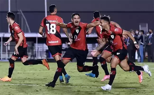 23 - Atltico-GO: R$ 61,6 milhes 